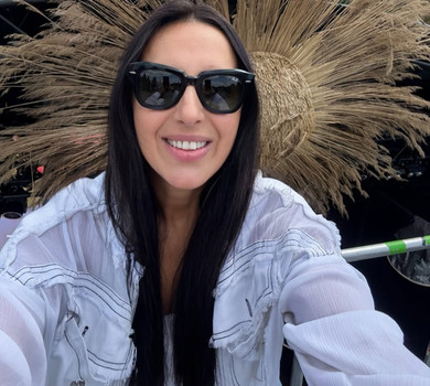 Іноді хочеться втекти: Джамала зізналася, як важко поєднувати кар'єру та материнство