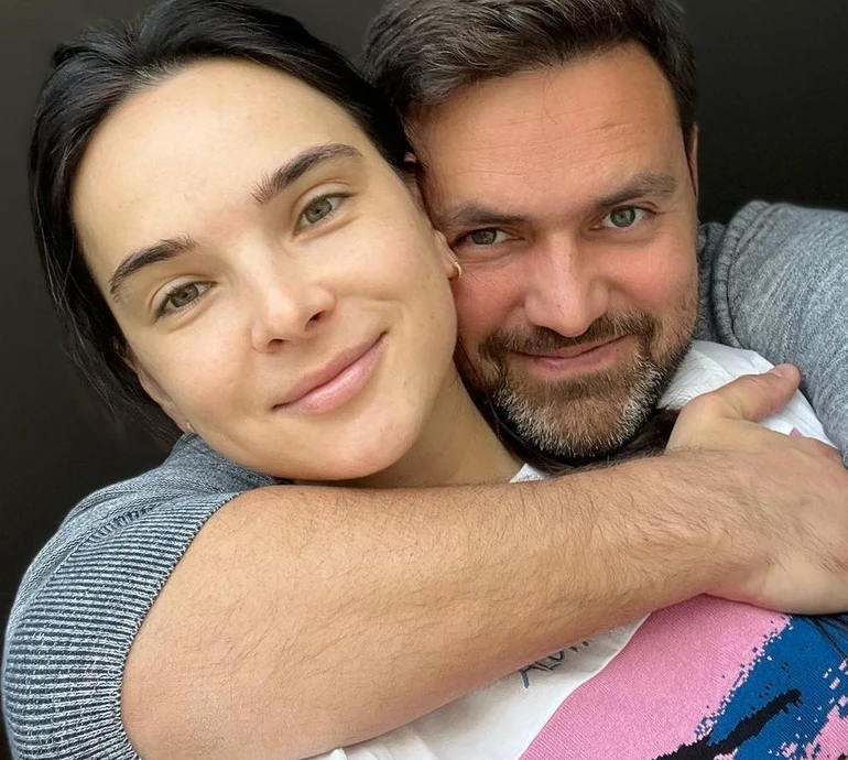 Дякую за те, що робиш із моїм життям: Мірошниченко ніжно привітала чоловіка з 38-річчям. Фото