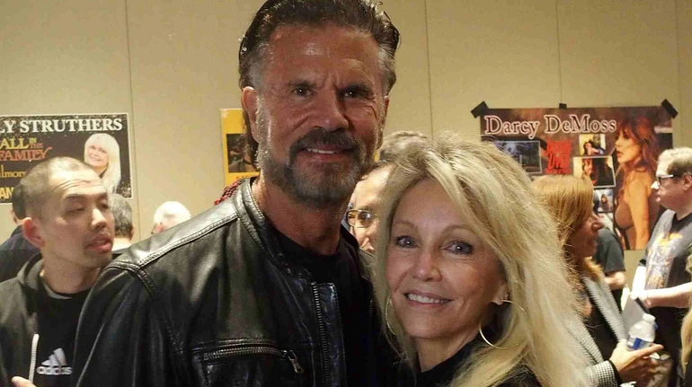 Найдивовижніша жінка: Ламас зізнався, чи уявляв він, що після 43 років знайомства закрутить роман із Локлір