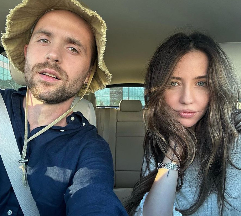 Зірочка народилася: Кацурін показав, як його діти вітали Дорофєєву з 34-річчям. Фото