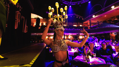 Ностальгічна Територія А і вистави для дорослих: серпень у Caribbean та Pepper's Club