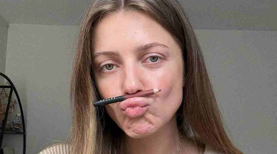 Я ніколи не здаюся: KOLA насмішила своїм мейкап-фіаско. Відео