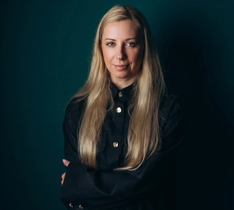 Ніхто не питає, чи я хочу готувати, прати, прибирати: Матвієнко розказала про їхній із Мірзояном побут