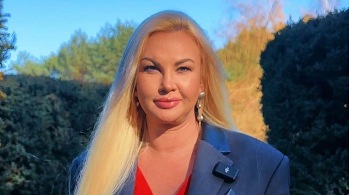 Небезпечна історія: Камалія розказала про проблему зі здоров'ям, через яку їй можуть видалити частину кишківника
