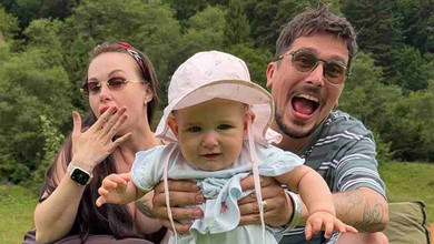 Доросла красуня: дружина POSITIFF показала 8-місячну донечку на концерті тата