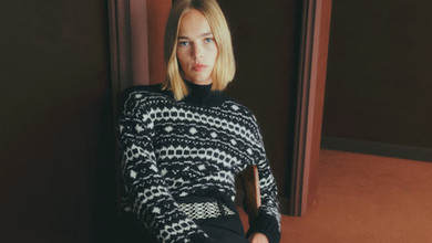 Пухнасті, смугасті та з ведмедиком: трендові светри на зиму 2025-2026. ФОТО