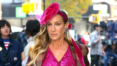 Кінець епохи Керрі Бредшоу: 16 культових образів найвідомішої модниці телебачення, яка йде з екранів. ФОТО