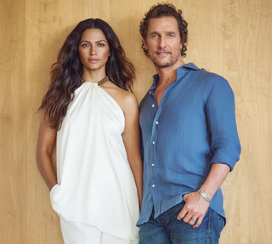 Світло нашого життя: дружина привітала МакКонахі з 56-річчям і показала його з голим торсом. Фото