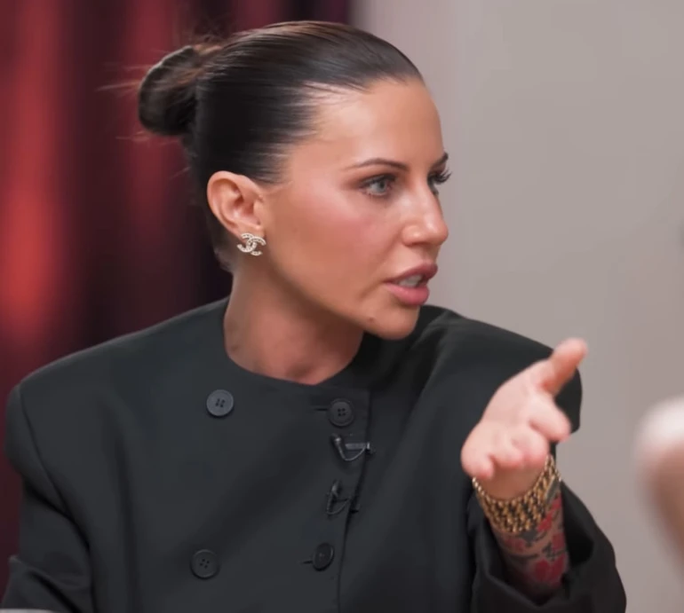 Мені так комфортно: Алхім після конфлікту з Мандзюк заявила їй, що не відмовиться від російської музики та мови