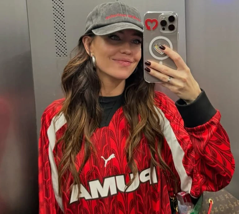 Треба було видихнути: Дорофєєва у бікіні показала свій відпочинок з Кацуріним