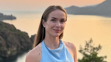 Бантик у тон платтячку: Світоліна замилувала зачіскою 2-річної дочки. Фото