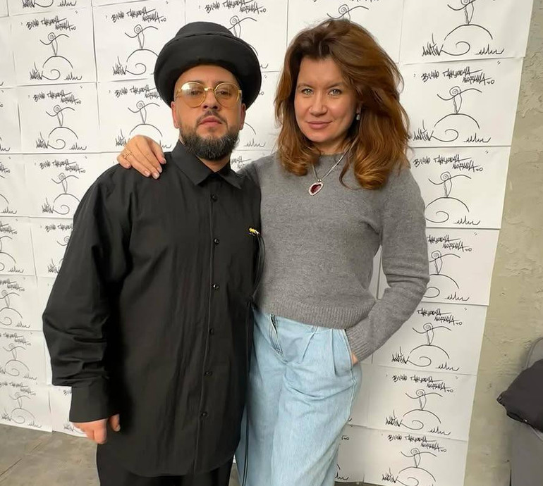 Мій Всесвіт: дружина Монатіка щемливо привітала його з 39-річчям