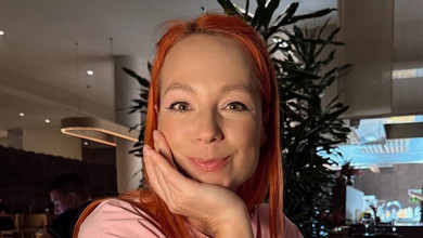 Піжамний фемілі-лук і ялинка: Тарабарова з трьома дітьми показалися в атмосферному відео