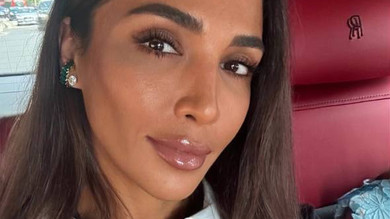 Онука Ротару в українській сукні засвітилася на Вімблдоні з Дімопулос у чорному міні