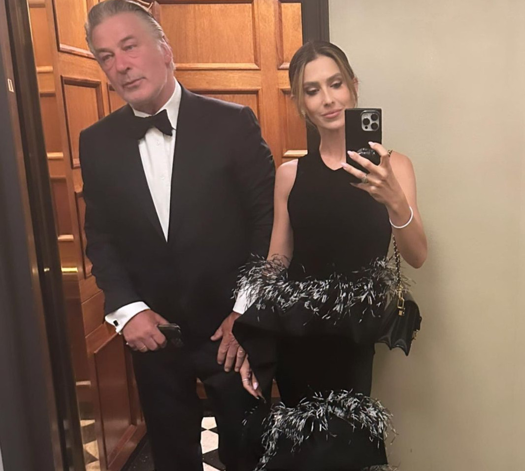 Болдуїни замилували мережу першим селфі з 7 дітьми, але й наразилися на критику