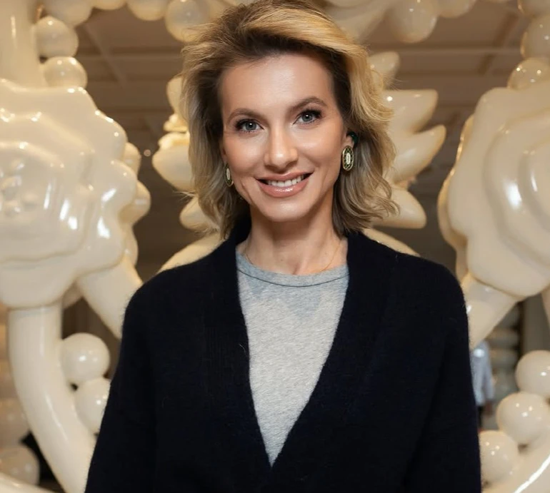 Змінила наш світ назавжди: Юрушева у день 3-річчя доньки показала, як з кульками вітала її в Україні