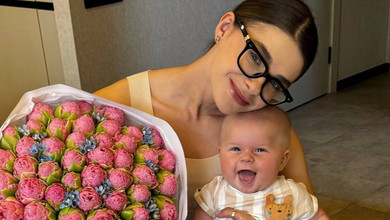 І на Новий рік, і на наступний день народження: дружина Остапчука похвалилася коштовним подарунком від чоловіка. Фото