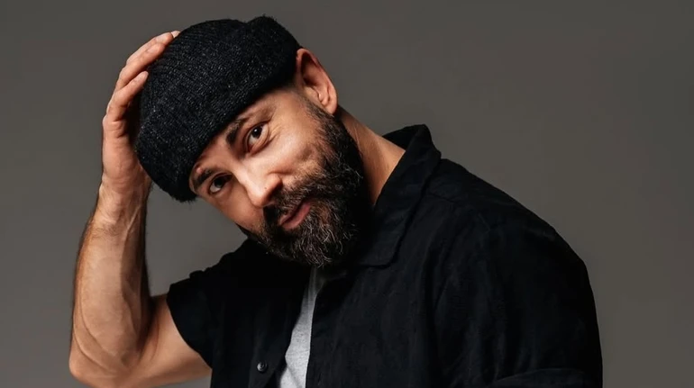 Повернувся до заводських налаштувань: Бєдняков показав своє весняне оновлення. Фото