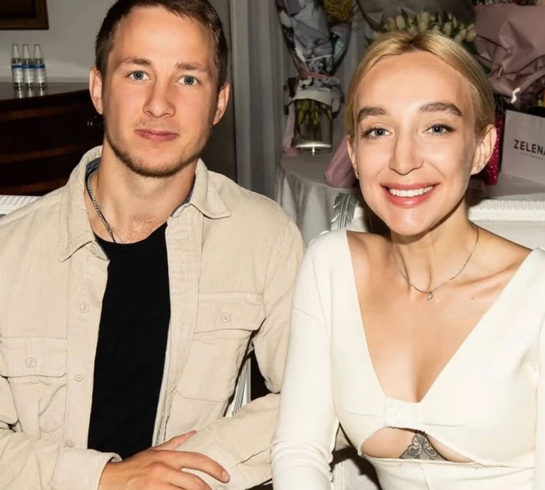 Терен і Мандзюк стали нареченими для весільної колекції українського бренду. Фото