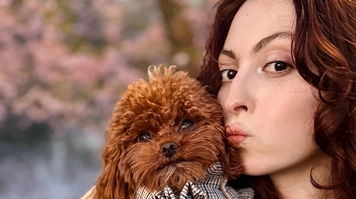 Поки не дарують Cartier: 21-річна дочка Полякової в Одесі похвалилася літнім аутфітом та розповіла, скільки він коштує