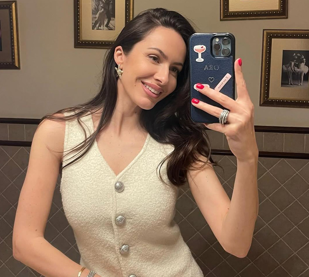 Моя королева: Горняк адресувала щемке привітання екстещі Остапчука та показалася з нею