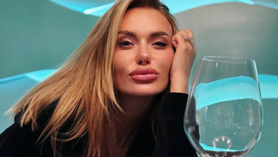 Кидання яйцями та селфі з Януковичем: Камінська здивувала розвагами на Канарах