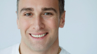 Сімейна акробатика: Макацарія з сином попозували для кумедного фото