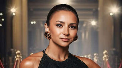 За кожним пощастило стоять години праці: Гвоздьова похизувалася тілом у спідньому і відповіла на закиди про гарну генетику