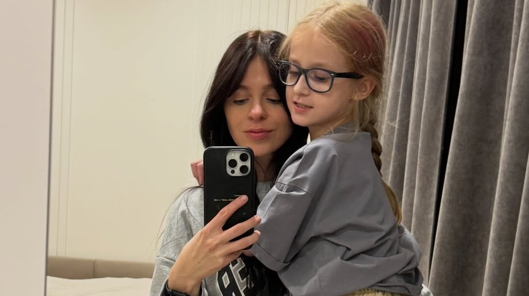 Мій Абрикосик: дружина Федорова привітала їхню доню з 9-річчям. Фото