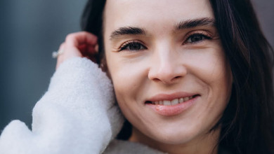 Здається, ця дівчинка нарешті стала щасливою: Мірошниченко замилувала сонячними фото старшої доньки