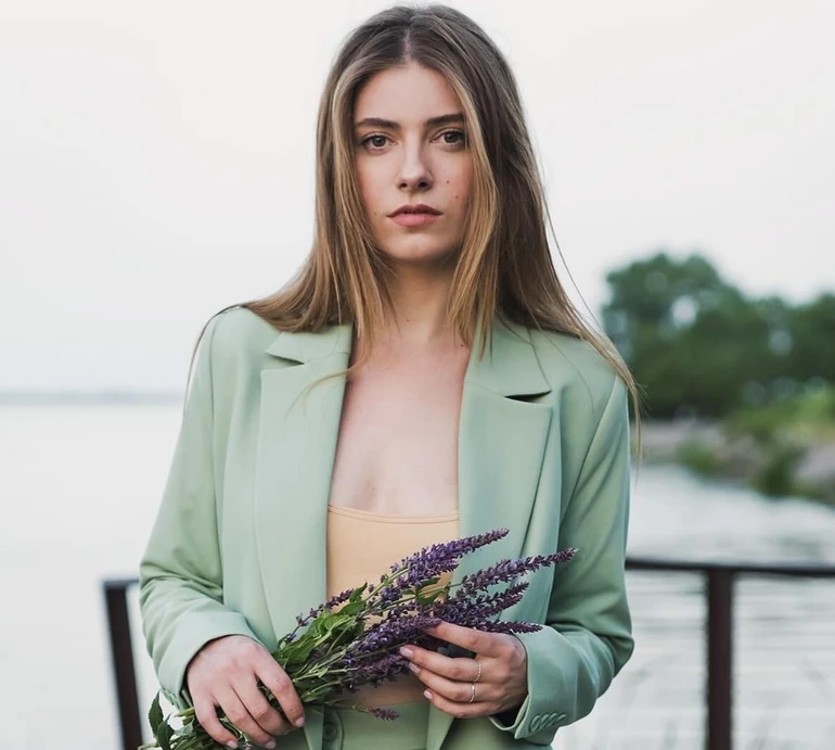 Не треба пишного весілля: Петрожицька розповіла, коли планує побратися з бойфрендом із Німеччини