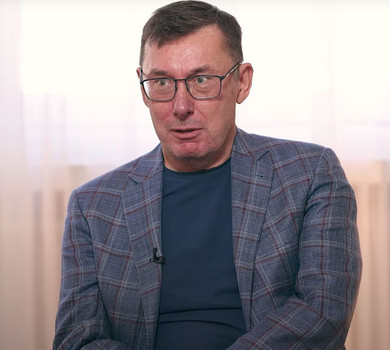 Луценко розповів, скільки грошей на місяць йому потрібно та чим зараз замаються його сини
