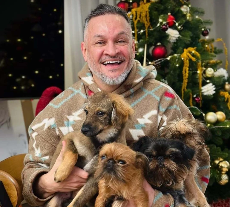 Кожен батя, коли прочитав про пуски: Хіменес-Браво із песиками в руках кумедно обіграв зрозумілу українцям ситуацію