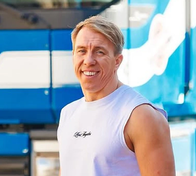 Мрія зіграти Путіна, дача і тверезість: цікаве про зірку АТП Перевізники Володимира Гладкого