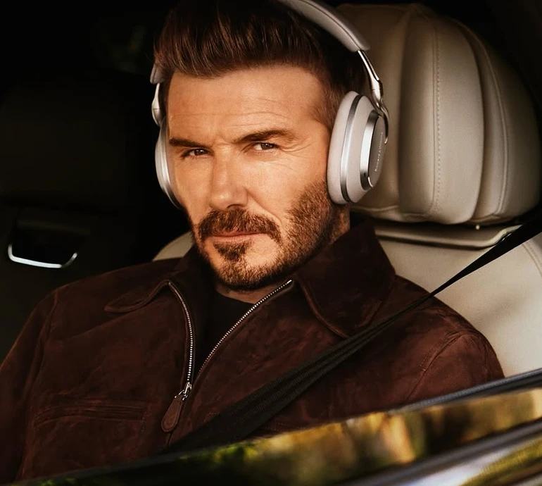 З легендами: задоволений Бекхем похвалився фото з Джекі Чаном та Шакілом О'Нілом