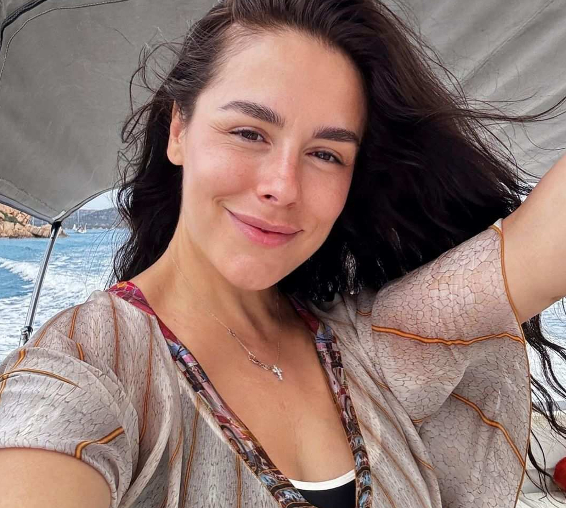 Ивана фукалот аузына сәкі