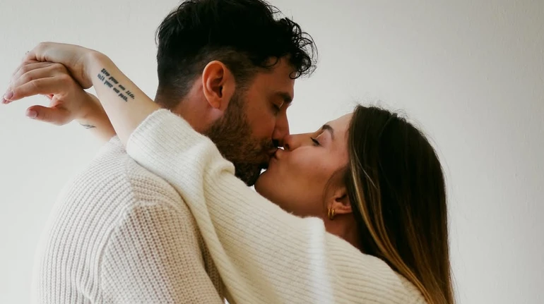 Харлан із нареченим оголосили стать майбутнього первістка. Фото