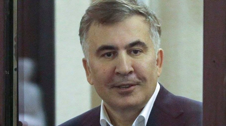 Саакашвілі в мережі помилувався 6-річною донею-школяркою. Фото