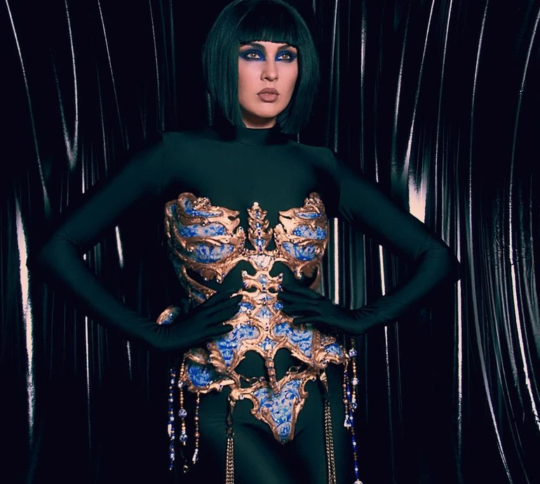 Maruv продовжує заробляти гроші в Росії