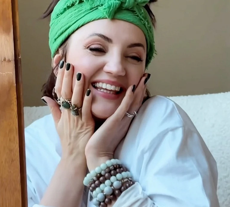 Шок-контент: Цибульська показалася на б'юті-процедурі та одразу після неї. Фото