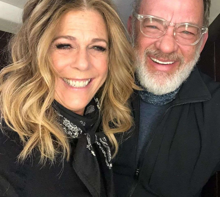 Том Хенкс зворушливо привітав дружину з 36-ою річницею шлюбу. Фото