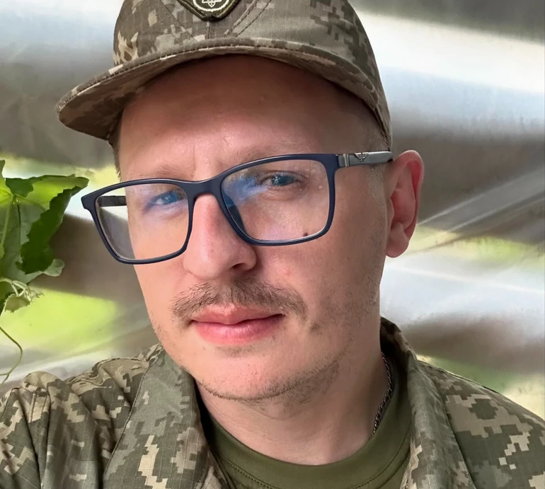 Рішення добровільне: соліст гурту Фіолет оголосив про вступ до лав ЗСУ