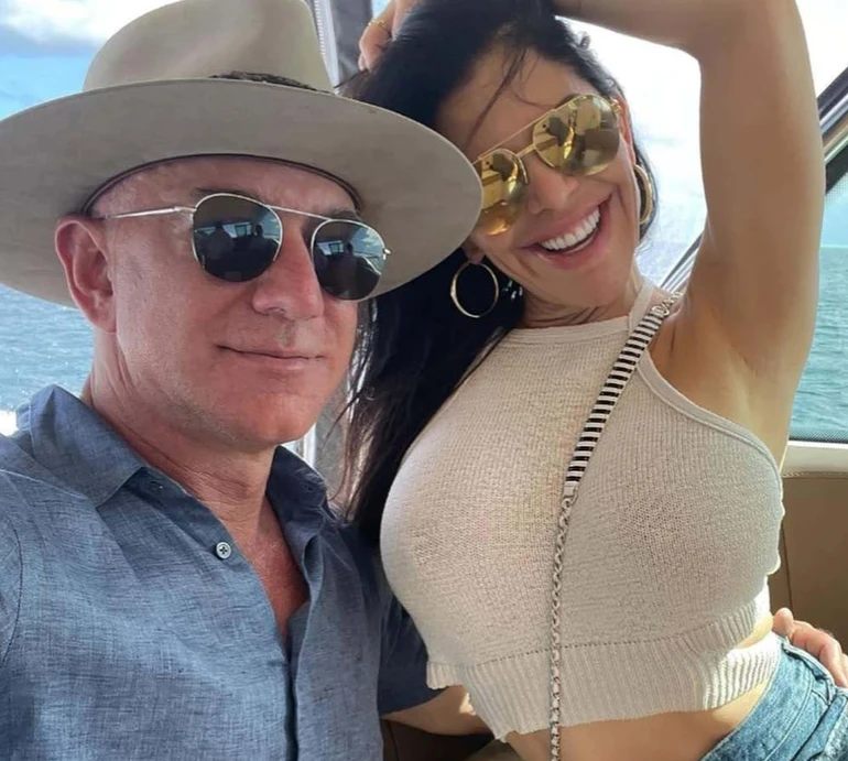 Місто знову продали: венеціанці виступили проти майбутнього весілля Безоса