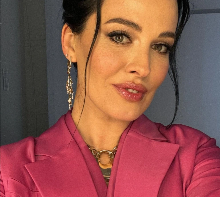 Цього разу має допомогти: Астаф'єва зізналася, що набрала 10 кіло, та показала, як намагається їх скинути. Відео