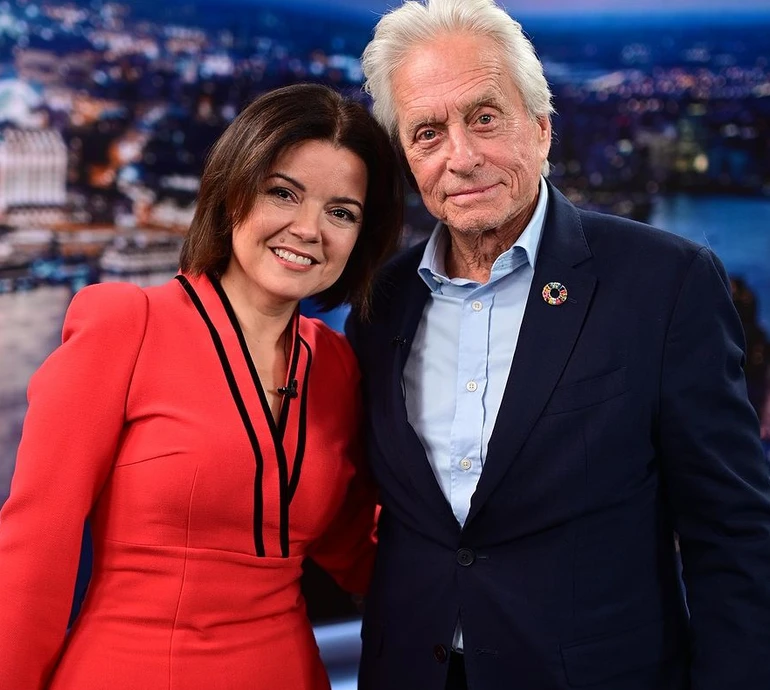 Всіх зачарував: Падалко показала залаштунки інтерв'ю з Дугласом та заявила, що українським зіркам треба у нього повчитися