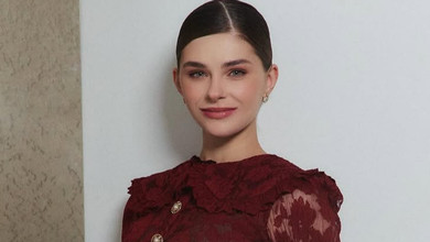 Не було навіть до пологів: дружина Остапчука похвалилася пресом у спідньому