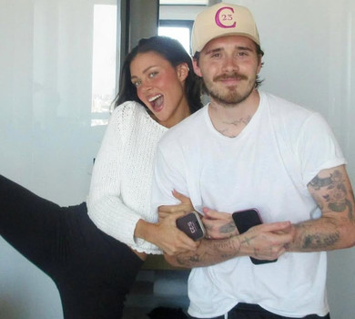 Син Бекхемів через адвокатів попередив батьків не зв'язуватися з ним і його дружиною особисто: що відомо