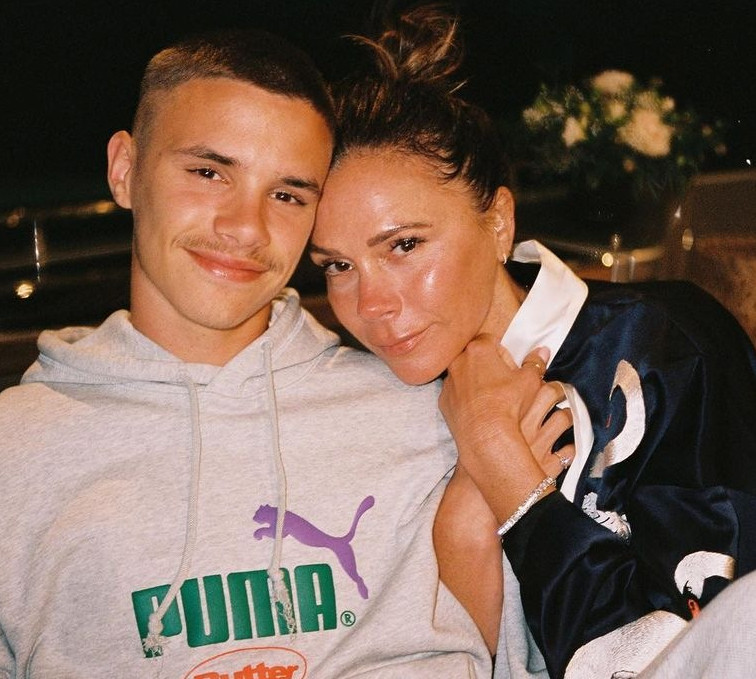 Мамин і татків хлопчик: Ромео Бекхем вигуляв на собі милий триб'ют батькам. Фото