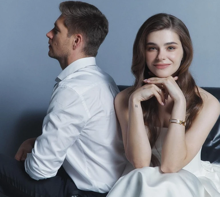 Наглий, так ще й алкаш: дружина Остапчука згадала смішні й зворушливі подробиці початку їхніх стосунків