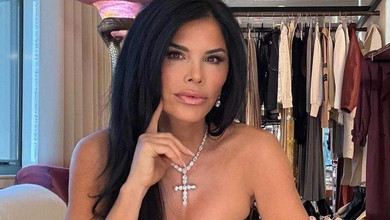 Його сексі-кішечка: наречена Безоса показалася в зухвалому БДСМ-луці. Фото